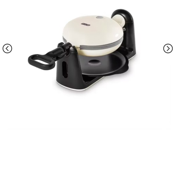 NWT! Dash Flip Belgian Waffle Maker - Picture 5 of 5